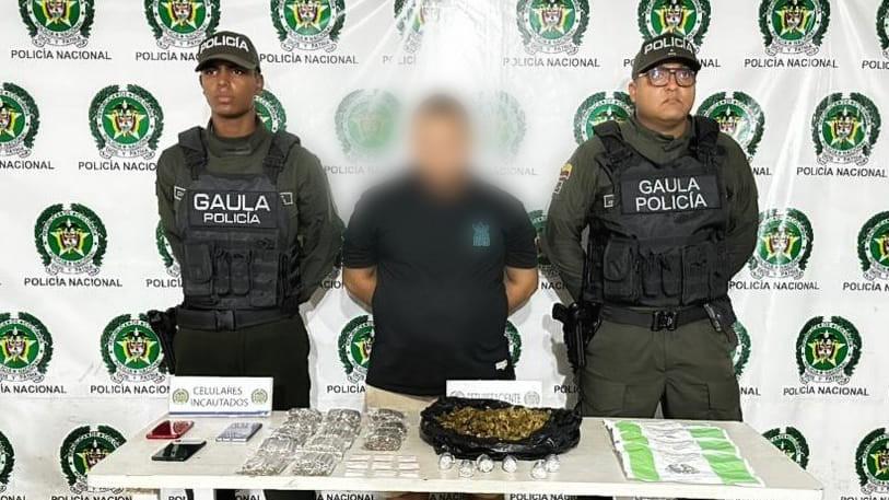 indagatoria a Uribe