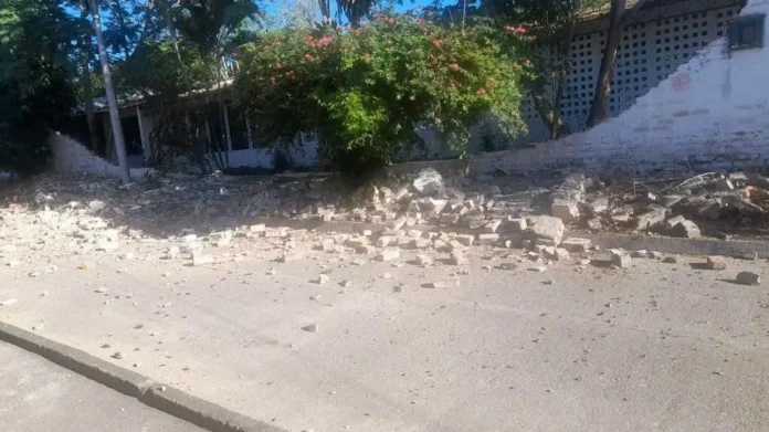 afectaciones por sismo en Huila