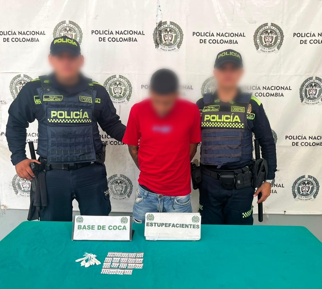 Capturan a dos sospechosos